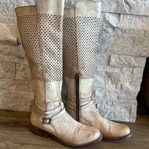 Bedstu tall leather boots with zipper